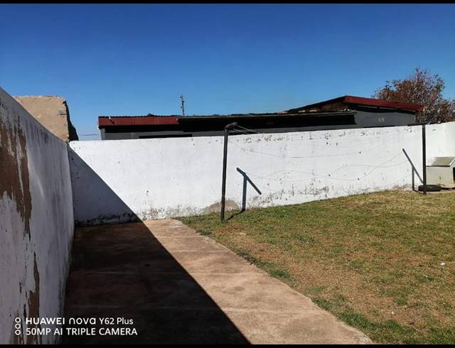 2 BEDROOM HOUSE FOR SALE IN GLEN RIDGE